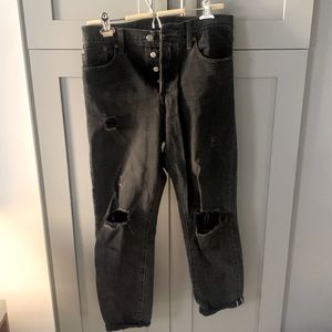 Levi’s Black Ripped Jeans